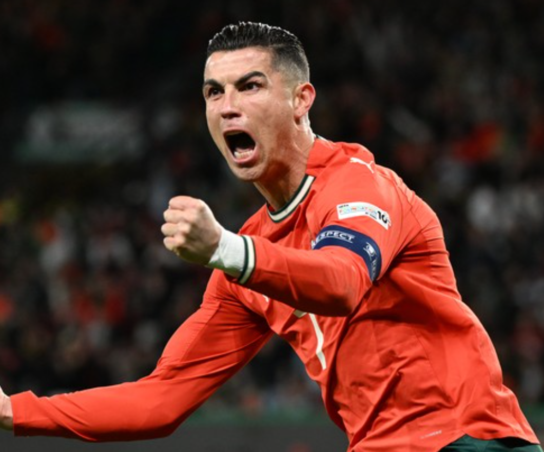Pemain Sepak Bola Yang Hanya Bisa Penalti