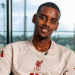 alexander-isak-akan-selalu-menjadi-nomor-2-di-liverpool