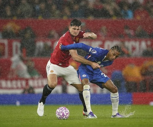 kartu-merah-kontroversional-di-laga-mu-vs-chelsea-semalam