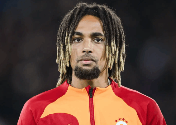 juventus-sangat-ingin-datangkan-sacha-boey-berapa-harganya