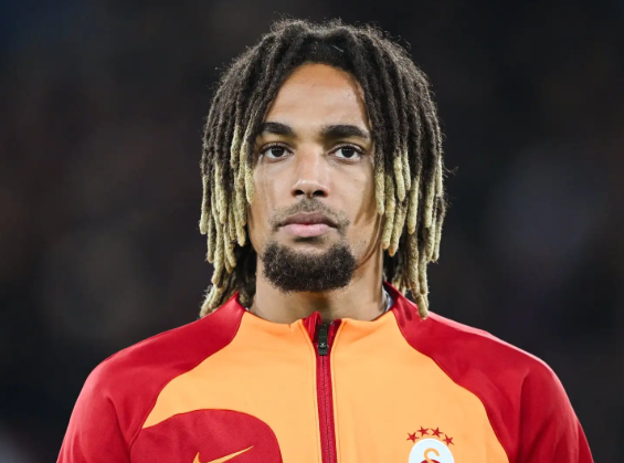 juventus-sangat-ingin-datangkan-sacha-boey-berapa-harganya