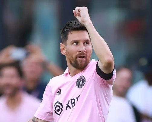 reaksi-hansi-flick-atas-rumor-lionel-messi-balik-ke-barcelona