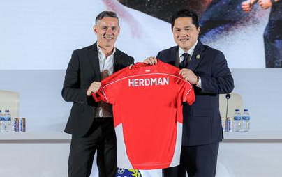 pssi-berikan-kebebasan-john-herdman-untuk-cari-asisten