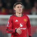 Gelandang Ini Akan Segera Meninggalkan MU