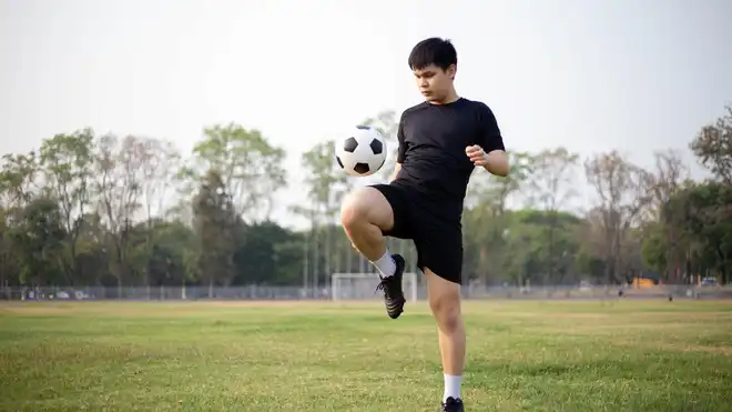 Latihan Fisik Pemain Sepak Bola yang Efektif dan Intens